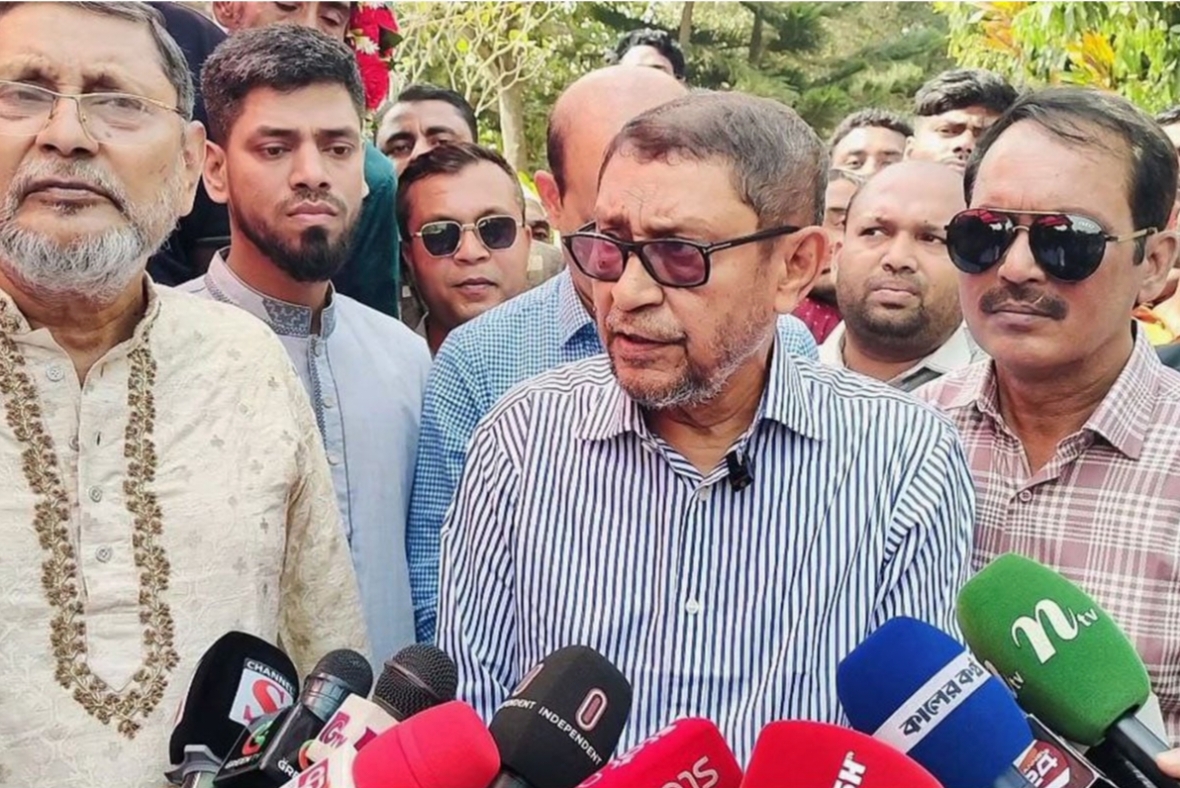 মানুষকে ডাক্তারের পিছনে নয়, ডাক্তারই মানুষের পিছনে যাবে: স্বাস্থ্যমন্ত্রী