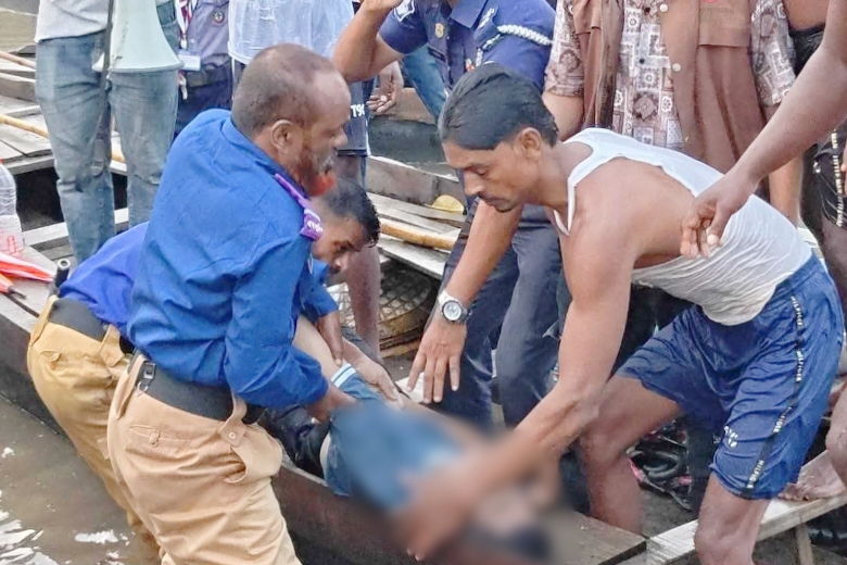 জাফলংয়ে নদীতে ডুবে পর্যটকের মৃত্যু
